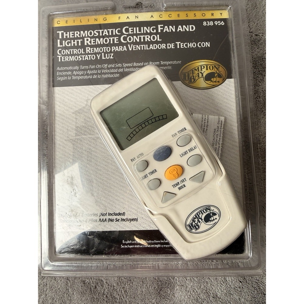 HAMPTON BAY 838-956 Thermostatic Ceiling Fan and Light Remote Control  Brand New